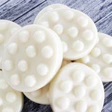Diy Beeswax Lotion And Massage Bars The Diby Club Recipe Massage Bars Lotion Bars Diy Lotion Bars