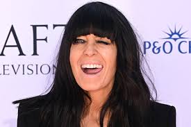 Dianne Buswell cuts in fringe, then it 'disappears' overnight