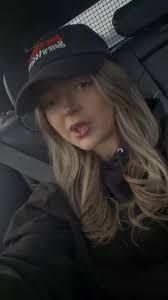 Caitlin Foord Hat inside