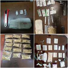 حيث انه يصنع من مادة الميثا امفيتامين ولكن ما ولا يحتاج الى معامل وتقنيات خاصه لتصنيعه لدرجة انه من الممكن صناعة الكريستال ميث في المنزل. Ø§Ù„Ù‚Ø¨Ø¶ Ø¹Ù„Ù‰ 24 Ù…ØªÙˆØ±Ø·Ø§ Ø¨ØªØ±ÙˆÙŠØ¬ ÙˆØªØ¹Ø§Ø·ÙŠ Ø§Ù„Ù…Ø®Ø¯Ø±Ø§Øª ØµÙˆØ±