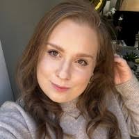 Hannah Buxton Email & Phone Number