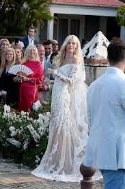Verpassen sie die chance nicht, ein wunderschönes kleid zu kaufen. Hochzeiten Die Brautkleider Der Stars Gala De