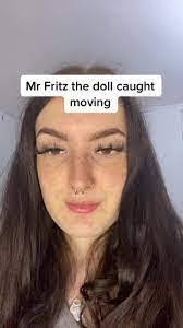 Daisy Frederick's Instagram, Twitter & Facebook