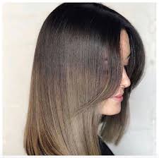 Visualizza altre idee su capelli, capelli lisci, acconciature. Tagli Capelli Medi 2020 I Nuovi Tagli Dell Inverno Donne Sul Web