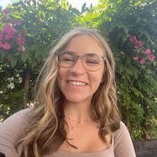 Faith Tabor's Instagram, Twitter & Facebook