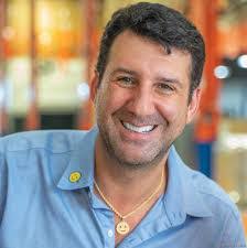 Aaron Krause's Instagram, Twitter & Facebook