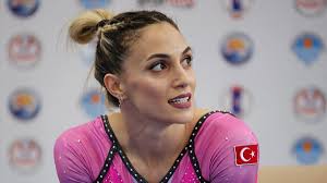 Manisa büyükşehir belediyespor adına mücadele ediyor. Goksu Uctas Sanli Kimdir Kac Yasinda Nereli Evli Mi Ilklerin Kadin Sporcusu