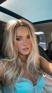 Hair Transformation: Dark Side to Bronde Hair