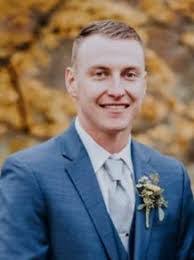 Justin Owen's Instagram, Twitter & Facebook