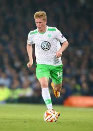 Grâce à sa polyvalence, de bruyne pourrait couvrir le poste de milieu de terrain offensif. Rodrigo Raheem Sterling Kevin De Bruyne Bernardo Silva Kevin De Bruyne Photos Zimbio