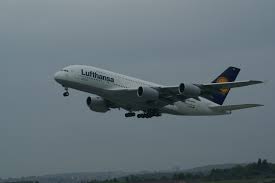 File A380 800 Der Lufthansa D Aima Beim Start In Stuttgart