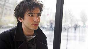 Quelques heures plus tard, la jeune femme a averti juan branco. A 26 Ans Juan Branco Conseille Les Plus Grands Marseille Maville Com