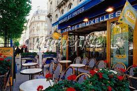 French Coffee Shops One Place I Would Love To Meet Someone Special Outdoor Cafe Sidewalk Cafe Cafe Seating