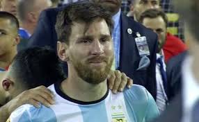 'el pie de oro llegó'. El Dia Que Lionel Messi Renuncio A La Seleccion
