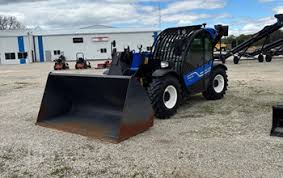 New Holland LM445A Telehandler