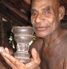 03-New-Guinea-Art-Field-Collecting-Oceanic-Art