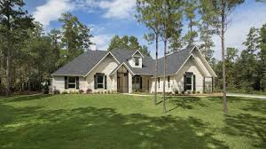 You will achieve incredible scopes and perfect quality in uncovering the firms that have been offering the most easily useful facilities once you may pick scopes. The La Salle Custom Home Plan From Tilson Homes