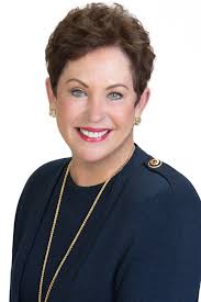 Ann Brehm's Instagram, Twitter & Facebook