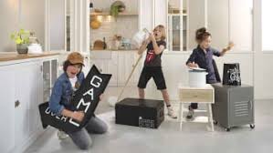 Maisons du monde is a french furniture and home decor company founded in brest in 1996 by xavier marie. Geschenkkarte Mobel Deko Maisons Du Monde