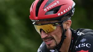 Ignacio de cossio drawn in by her small frame, I felt the