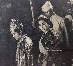 Squares, landmarks and more on interactive online satellite map of mansur shah with poi: Influential Female Courtiers In The 15th Century Melaka Court