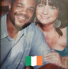 How do you shred or chop cabbage for colcannon?