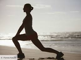 Affiner et galber leurs cuisses, muscler les fessiers, perdre de la cellulite, et perdre du ventre. Video Gym 3 Exercices Pour Muscler Ses Fessiers Et Ses Cuisses Femme Actuelle Le Mag