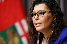 Doctors Manitoba honours physicians who helped guide the province during  the pandemic