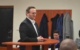 Samozřejmě, že jsem mu také krátce poblahopřál. Trest Za Vrazdu Radka S 34 Strelec Si Odsedi 10 Let Ahaonline Cz