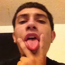 Edwin Lozano (@EdBoi0315)