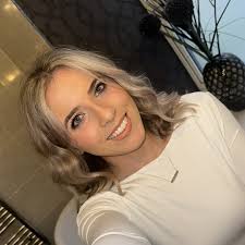 Stream Avril Walsh music