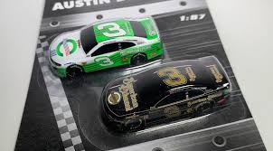 Nascar authentics is a beautiful line of highly detailed stock cars prodcued by the wonderful people at lionel! Nascar Diecast Fans On Twitter Wave 3 1 87 Nascar Authentics 1 3 Kyle Busch Skittles And Ik9 Alex Bowman Valvoline And William Byron Liberty University Martin Truex Jr Sirius Xm And Jeffery Earnhardt