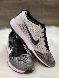 Ad Ebay Nike Flyknit Racer G Golf Shoes 909769 001 Spikeless Oreo Sz 10 Wmns Mens 8 5 White Golf Shoes Nike Flyknit Racer Golf Shoes