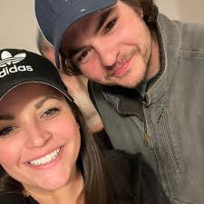 Where is the best place to watch the Eagles game tomorrow in Stuart,  Florida?