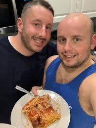 Two Friends, 700 Meals, One Goal: Keep The Frontline Fed