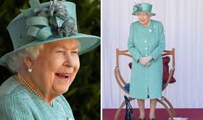 Queen Elizabeth Ii News Key Sign Queen Not Going Away As She Moves Towards New Normal Royal News Express Co Uk
