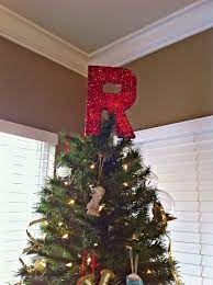 Monogram Tree Topper Made From Cardboard Letter Acrylic Paint Glitter And Sealer Diy Tree Topper Christmas Projects Christmas Fun