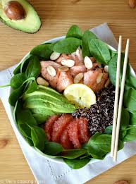 Salade De Quinoa Au Saumon Et A L Avocat Vinaigrette Au Pamplemousse Del S Cooking Twist Recette Salade De Quinoa Au Saumon Recette Avocat Salade De Quinoa
