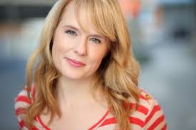 Jennifer Laine's Instagram, Twitter & Facebook