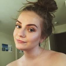 5 retweets & @ClaylorSwift will cut his hair