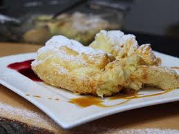In diesem video zeige ich meine einfache version von den typischen salzburger nockerl, welche du in jeder ecke salzburgs finden kannst! Rezept Fur Salzburger Nockerln So Machen Sie Die Dessert Berge Selbst Genuss