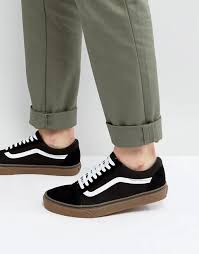 Black And Gum Vans Vans Old Skool Black White Gum Sole Vans Old Skool Vans Gum Sole Vans Shoes Fashion