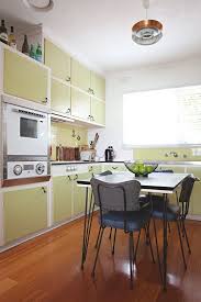 Katrina Draz Eddie S Melbourne Home Retro Kitchen Kitchen Design Decor Vintage Kitchen