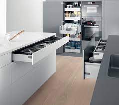 With roomstyler, you simply choose the kitchen module with which you can complete the kitchen design. From Simple Drawers To Extra Wide Pull Outs Tandembox Plus Inspires Through Its Programme Variety Blum Kitchens And Bedrooms Small Kitchen Pantry Renovation
