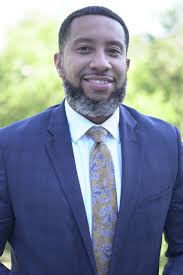 Chaz Mitchell's Instagram, Twitter & Facebook