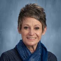 Kelly Noe's Instagram, Twitter & Facebook