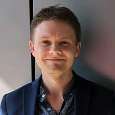 Steven Rees's Instagram, Twitter & Facebook