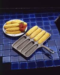 How To Bake Cornbread In A Cast Iron Mold Livestrong Com Corn Bread Bake Cast Iron Corn Bread Cornbread Recipe Sweet