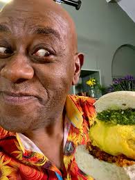 Sindhi Breakfast Seyal Pav