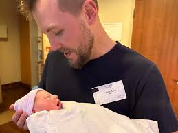 Demi Mixon Kahn (@demi.kahn.art) · Instagram 照片和视频